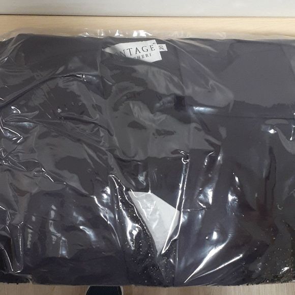 Plus Size - Montage by Mon Cherie Sz 20 - Picture 8 of 12